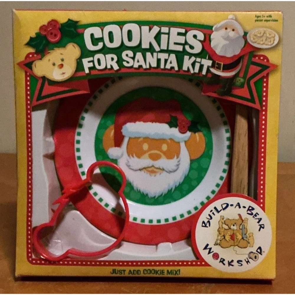 Build A Bear Cookies For Santa Kit, 7" Plate, Cookie Cutter, Spatula & 4 Recipes